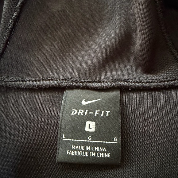 Nike Dri-FIT Black Zip Up Jacket Women’s Large - Picture 3 of 4